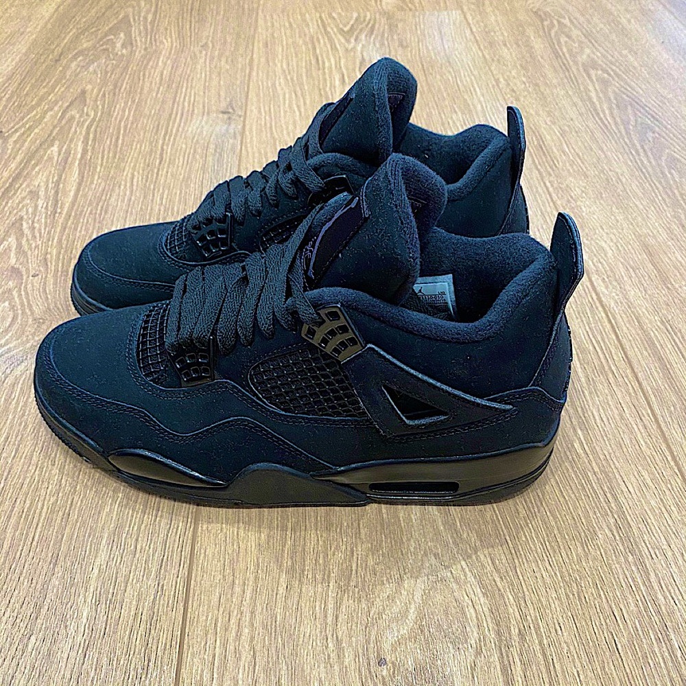 Jordan 4 black cats